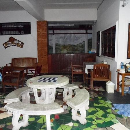 Ban Wiang Guest House Chiang Mai Exterior photo