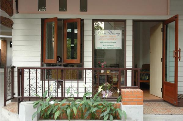 Ban Wiang Guest House Chiang Mai Exterior photo