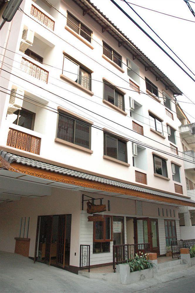Ban Wiang Guest House Chiang Mai Exterior photo