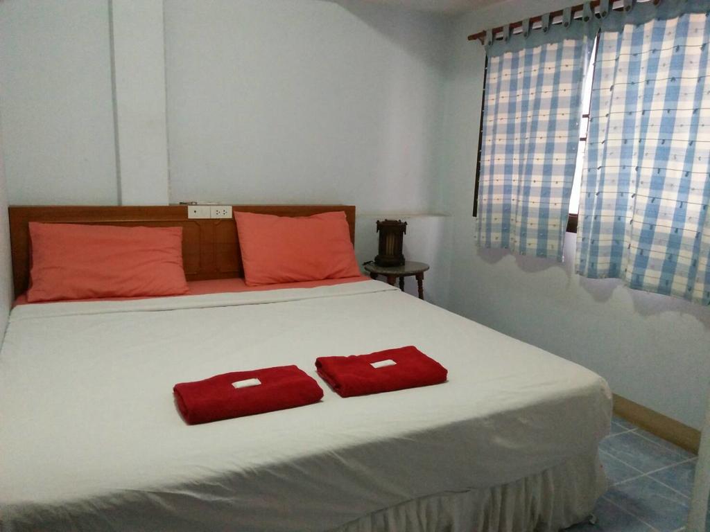 Ban Wiang Guest House Chiang Mai Exterior photo
