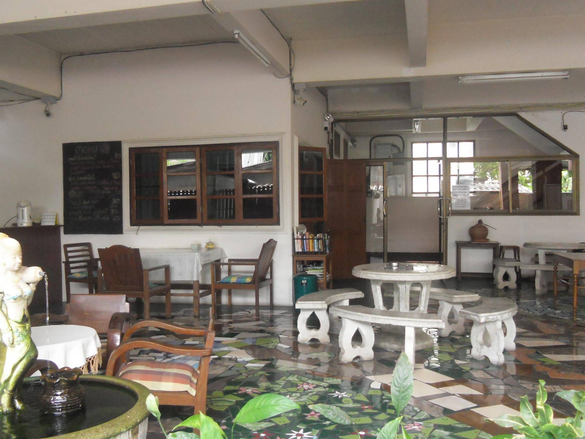 Ban Wiang Guest House Chiang Mai Exterior photo