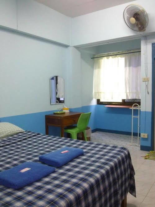 Ban Wiang Guest House Chiang Mai Exterior photo