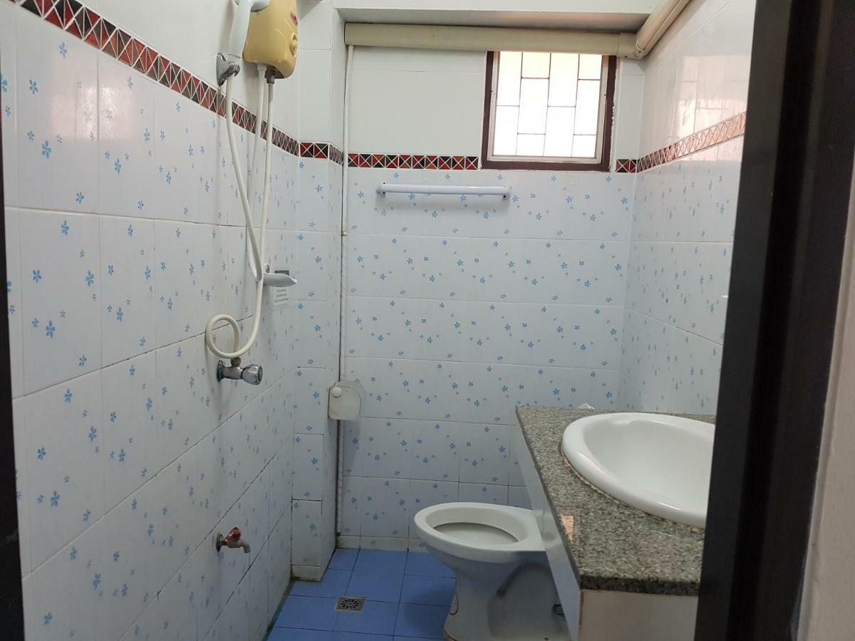 Ban Wiang Guest House Chiang Mai Exterior photo